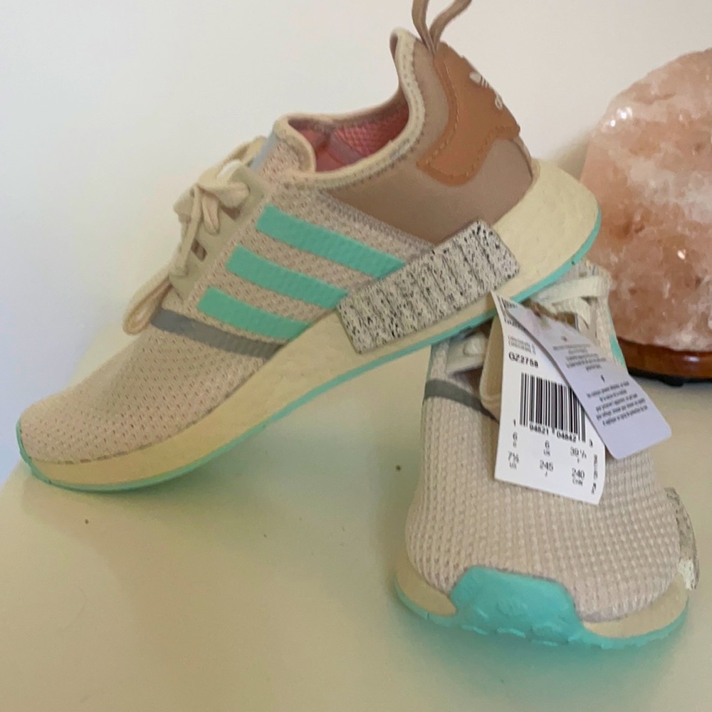 Mandalorian NMD R1